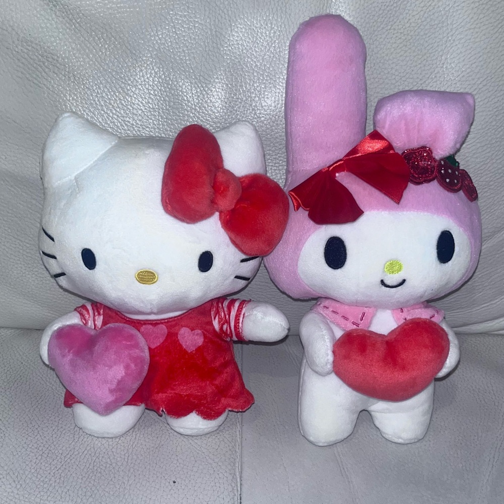 hello kitty my melody valentines plush